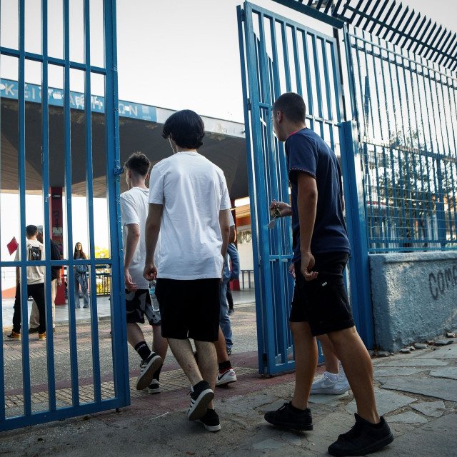 Πανελλήνιες 2026: Πανελλαδικό Δίκτυο Ψυχολογικής Υποστήριξης για τους Υποψηφίους– Δωρεάν γραμμή 1550