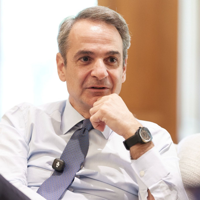 Πανελλήνιες 2026: Το μήνυμα Μητσοτάκη με το viral βίντεο «όλα τα αντι-sos»