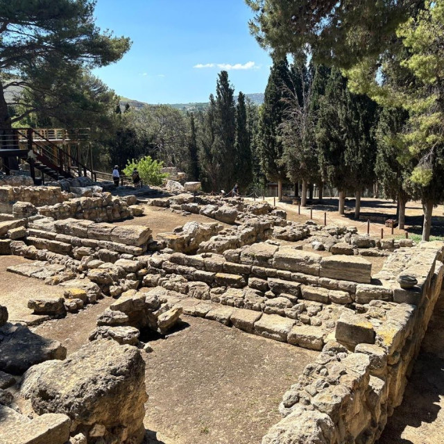 Λίνα Μενδώνη: «Ιστορική στιγμή η εγγραφή των Μινωικών Ανακτόρων στην UNESCO»