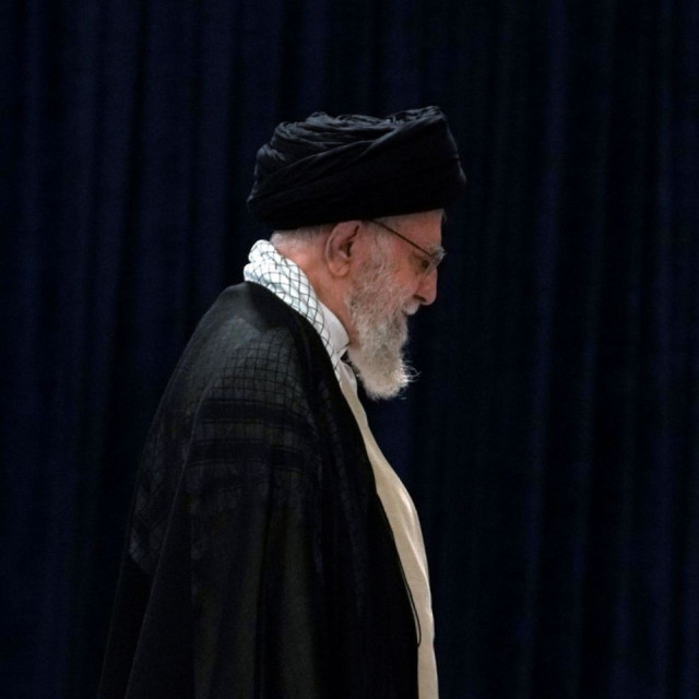 Ιράν: Ξεκίνησαν οι προετοιμασίες για την κηδεία του Αγιατολάχ Χαμενεΐ