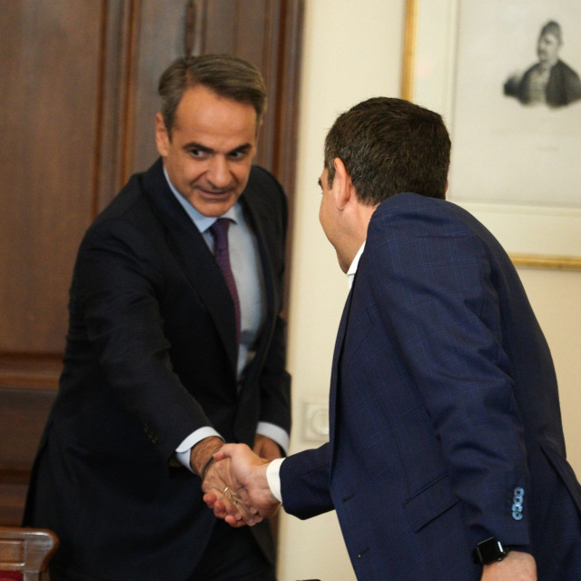 Μαξίμου: «Δεν μας ενδιαφέρουν οι αναταράξεις στην αντιπολίτευση – Είναι πολιτική Βαβέλ»