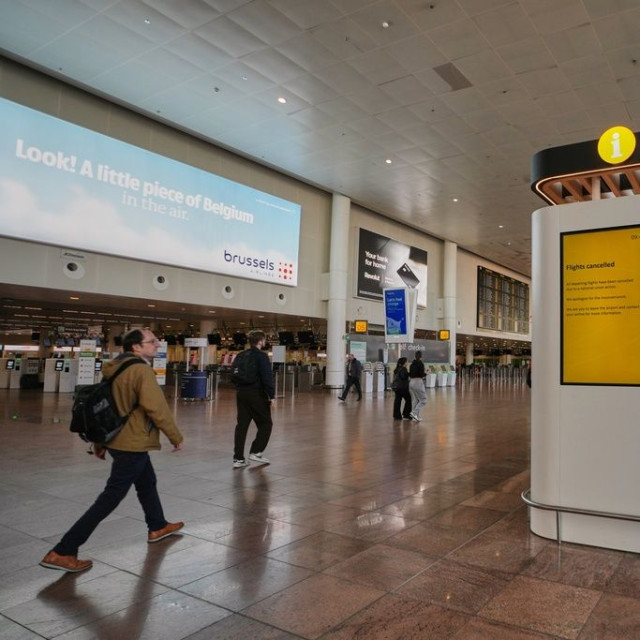 Χάος στο αεροδρόμιο Βρυξελλών με εκατοντάδες ακυρώσεις λόγω αιφνιδιαστικής απεργίας