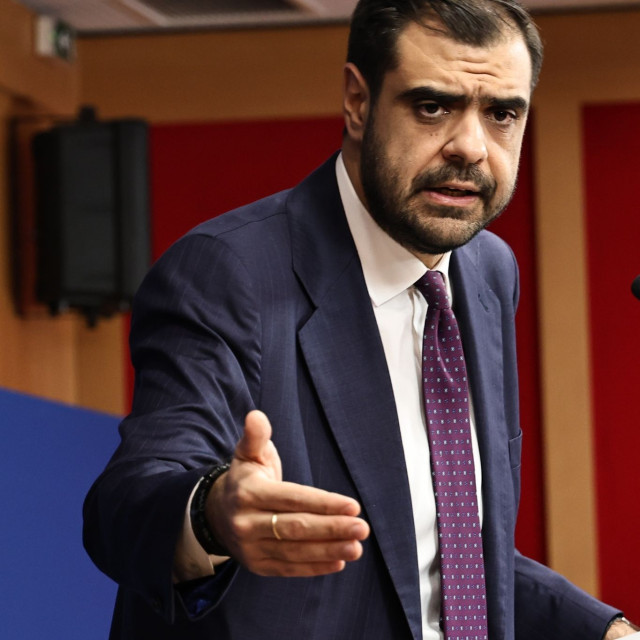 Μαρινάκης: «Καλό το επικοινωνιακό rebranding, πολιτική ουσία δεν βλέπω» - Τρία «καρφιά» για Τσίπρα