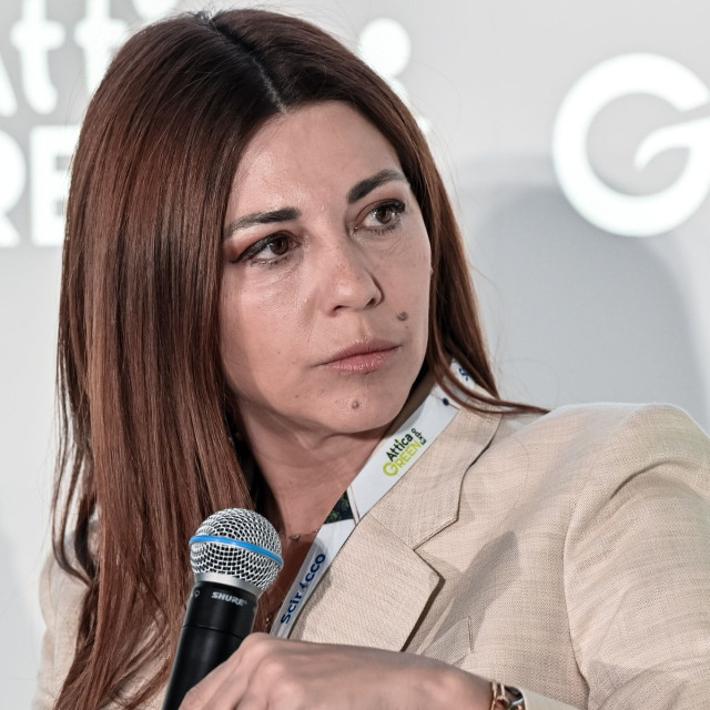 Ζαχαράκη για Πανελλήνιες: Απαιτητικά τα θέματα σε Μαθηματικά, Αρχαία, Βιολογία