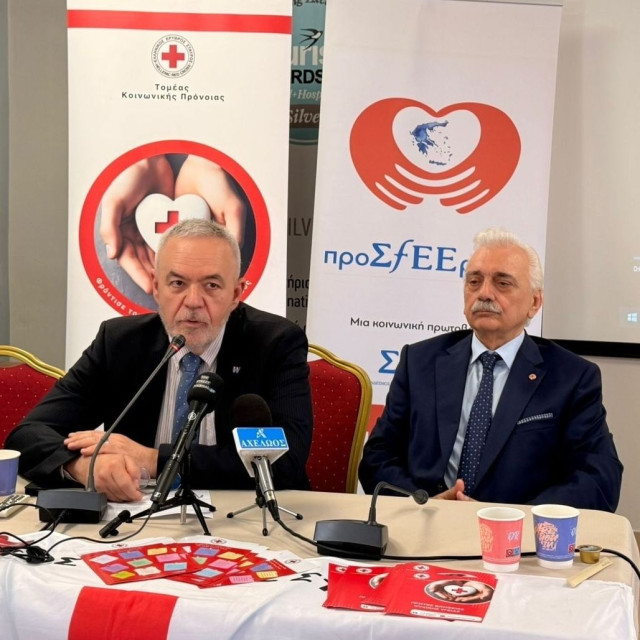 Στη Λευκάδα το «προΣfΕΕρουμε» - Υγειονομικό και εκπαιδευτικό υλικό σε ευάλωτες ομάδες