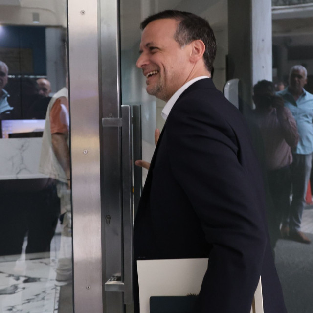 Επιμένει ο Χάρης Δούκας: Να μη γίνουμε κόμμα διαμαρτυρίας, να ανοίξουμε το διάλογο