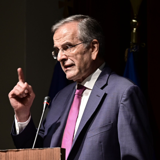 «Θα τα πούμε το απόγευμα»: Η δήλωση-γρίφος του Σαμαρά από την Κρήτη