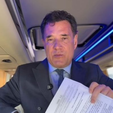 Πώς απάντησε ο Άδωνις Γεωργιάδης στον Ιορδάνη Χασαπόπουλο του Mega για το νοσοκομείο της Ξάνθης