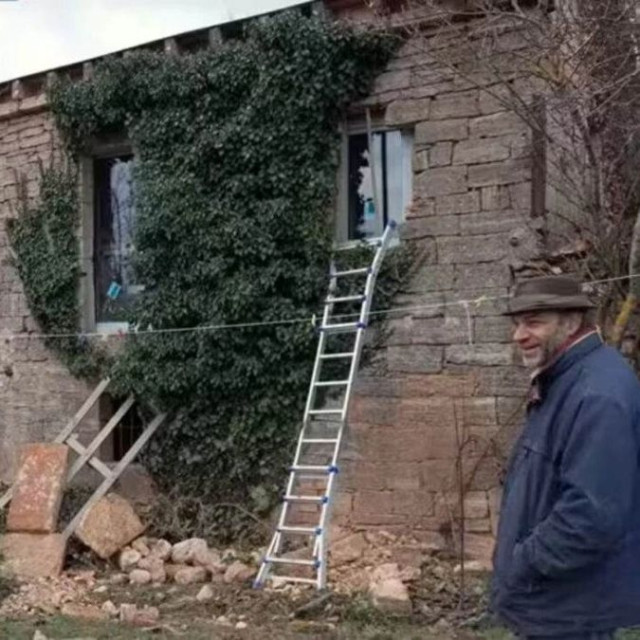 Ζευγάρι αγόρασε εγκαταλελειμμένο χωριό με 60 πέτρινα σπίτια για 350.000 ευρώ
