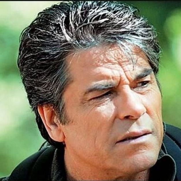 Ο Πάνος Μιχαλόπουλος επιστρέφει στην τηλεόραση έπειτα από 20 χρόνια