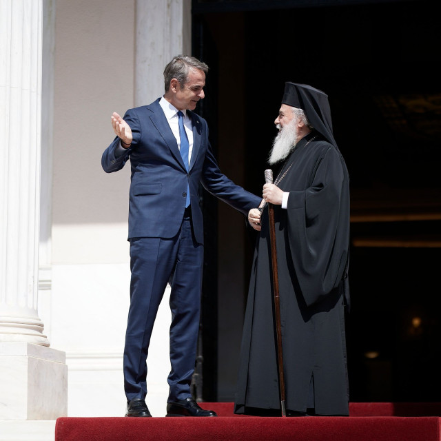 Πατριάρχης Ιεροσολύμων στη συνάντηση με Μητσοτάκη: «Ο Τραμπ θέλει να επισκεφθεί την Ελλάδα»