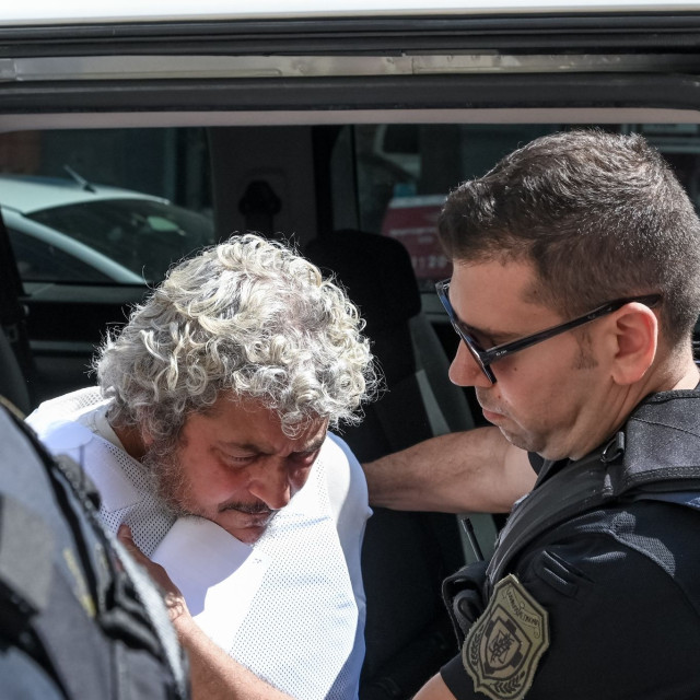 Στον εισαγγελέα ο Τζέιμς Δαλαμάγκας μετά από 27 χρόνια καταζητούμενος - Δείτε βίντεο
