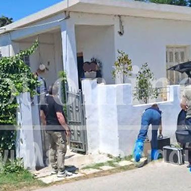 Αίγιο: «Δεν ξέρω γιατί με έχετε εδώ, εγώ μπήκα στο σπίτι και τους βρήκα σε μια λίμνη αίματος»