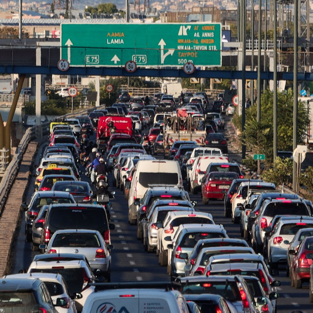 Κυκλοφοριακό: Οι παρεμβάσεις που σχεδιάζονται για να πάρει ανάσα η Αττική – Τι είπε ο Χατζηδάκης