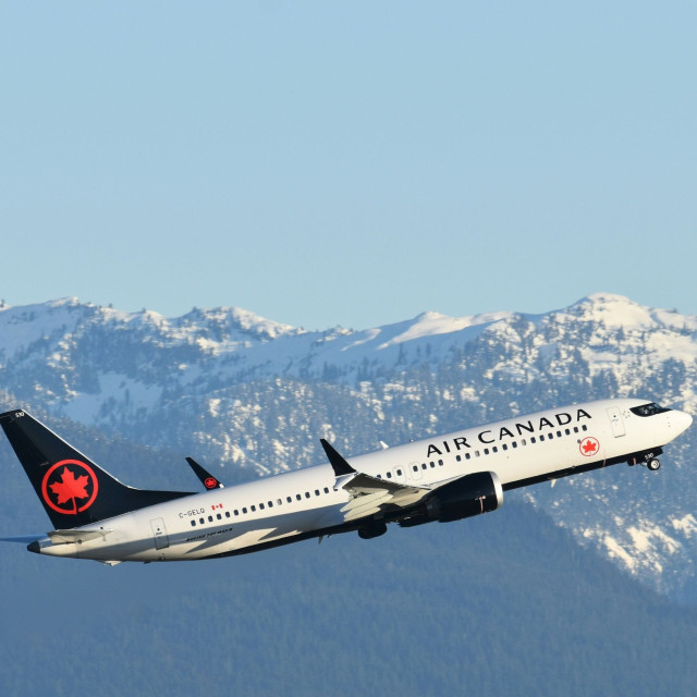 Θυμίζει το... «Catch Me If You Can»: Πιλότος της Air Canada πετούσε για 17 χρόνια με πλαστή άδεια