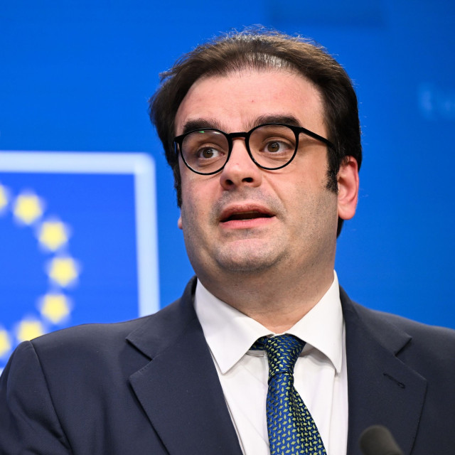 Πιερρακάκης: H βεβαιότητα έχει κόστος- Απαραίτητος ο δημοσιονομικός συντονισμός στην ευρωζώνη