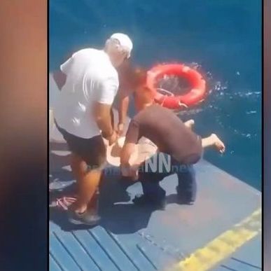 Ρίο - Αντίρριο: Φέρι μποτ έσωσε 70χρονη λουόμενη που παρασύρθηκε από ρεύματα