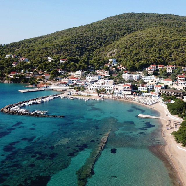 Αγκίστρι: Νεκρή ανασύρθηκε 65χρονη λουόμενη από την παραλία του Μεγαλοχωρίου