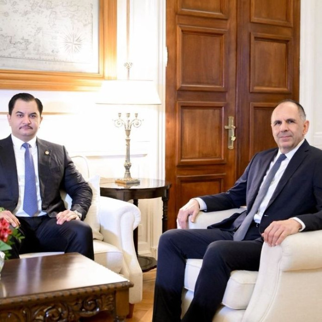 Συνάντηση Γεραπετρίτη - Σαντάμ Χάφταρ στο υπουργείο Εξωτερικών