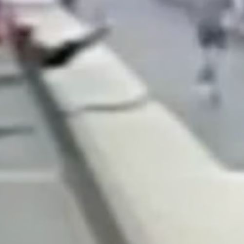 Βρετανία: Εκατομμυριούχος τραπεζίτης ο άνδρας που συνελήφθη επειδή έσπρωξε γυναίκα σε λεωφορείο