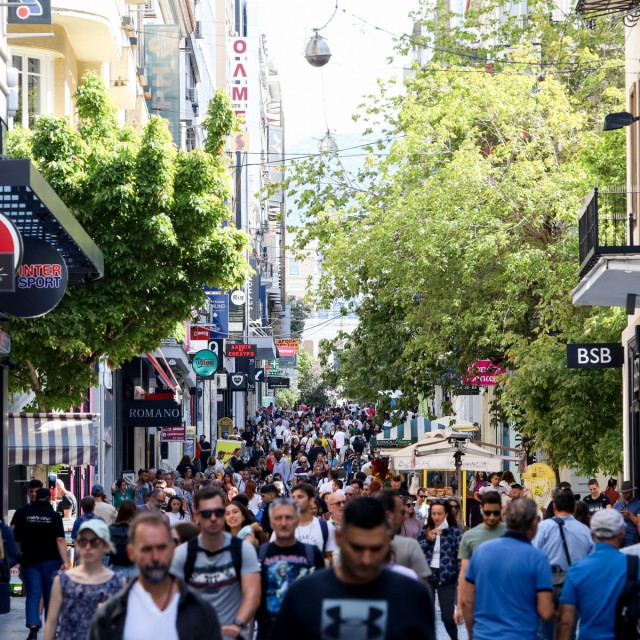 Σε δίλημμα οι δανειολήπτες ελβετικού φράγκου: Γιατί αυξάνονται οι ρυθμίσεις