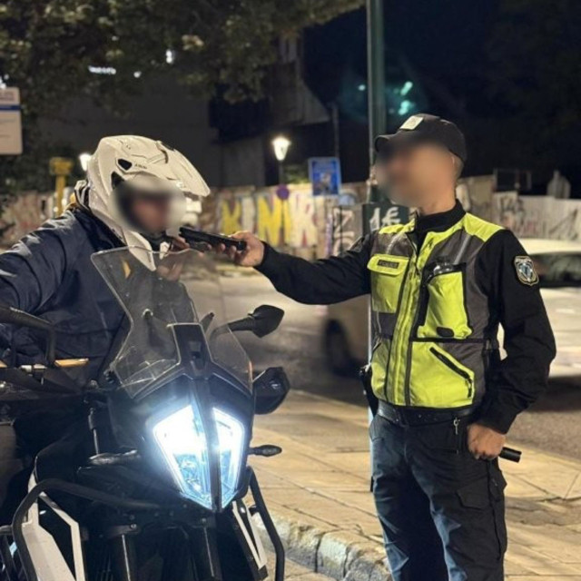 Τροχαία Αττικής: 27.000 αλκοτέστ – 8 συλλήψεις οδηγών στο τετραήμερο