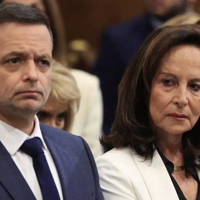 Νέα σκληρή αντιπαράθεση στο ΠΑΣΟΚ για τις συνεργασίες: Διαμαντοπούλου εναντίον Δούκα