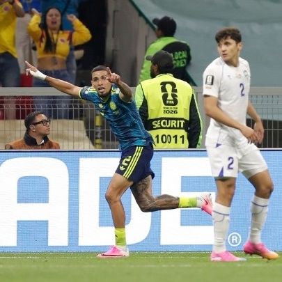 Η Κολομβία πήρε προβάδισμα στον 11ο όμιλο, 3-1 το Ουζμπεκιστάν