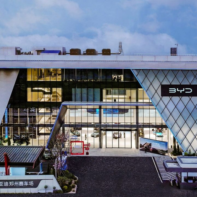 Η BYD θέλει να ξεπεράσει την Toyota μέχρι το 2031