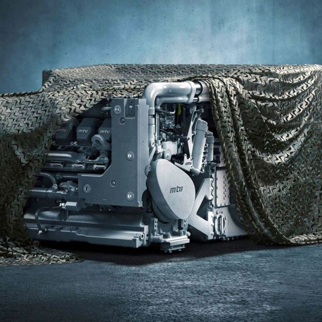 Η Rolls-Royce ετοιμάζει υβριδικό «θηρίο» για άρματα μάχης