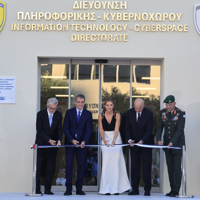 Εγκαινιάστηκε το κτίριο της Διεύθυνσης Κυβερνοχώρου - Μητσοτάκης: «Ένα υπερσύχρονο ψηφιακό οχυρό»