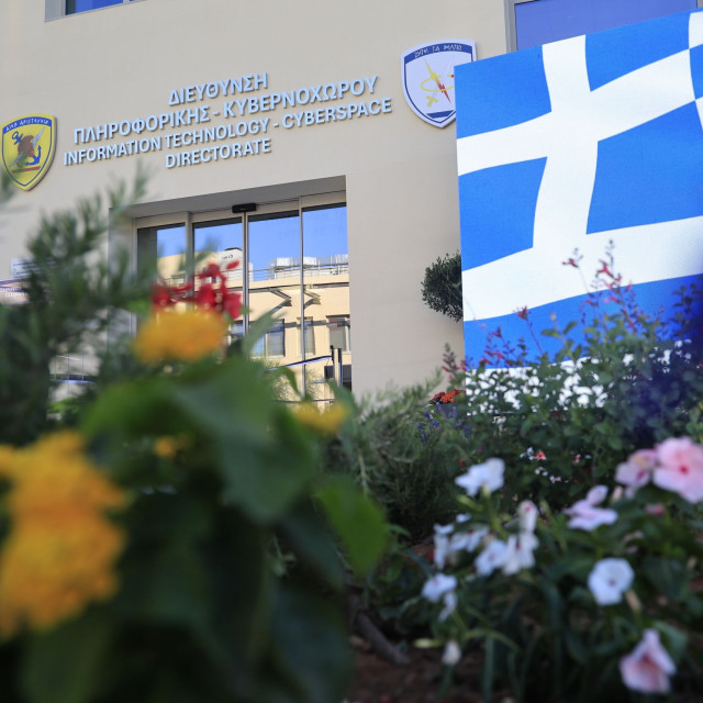 Εγκαινιάστηκε το κτίριο της Διεύθυνσης Κυβερνοχώρου - Μητσοτάκης: «Ένα υπερσύχρονο ψηφιακό οχυρό»