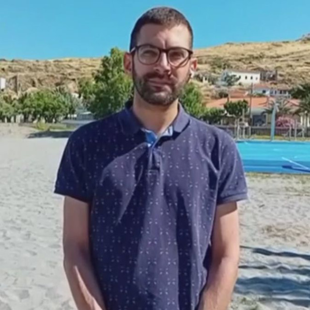 Συγκινεί ο δήμαρχος Αγίου Ευστρατίου: «Οδεύουμε προς το τέλος της μάχης με τον καρκίνο»