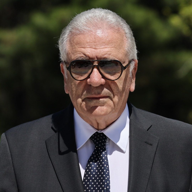 Φωτιές στην κυβέρνηση με το ευρωπαϊκό ένταλμα σύλληψης κατά Αβραμόπουλου – H στάση του Μαξίμου
