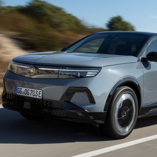 Opel: Το Grandland δίνει έμφαση στη βιωσιμότητα