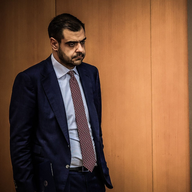 Μαρινάκης για Τσίπρα: Επιθυμεί να οδηγήσει ξανά τη χώρα στις περιπέτειες του παρελθόντος