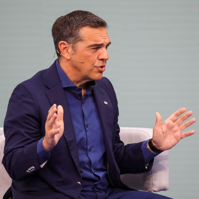 Τσίπρας: Θέλουμε να είμαστε κυβερνώσα αριστερά όχι αριστερά της διαμαρτυρίας - Η ψαλίδα κλείνει