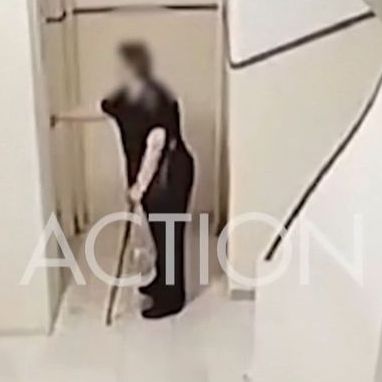 Θεσσαλονίκη: Καρέ-καρέ η στιγμή που ο 26χρονος ληστής επιτίθεται σε ηλικιωμένη μέσα σε ασανσέρ