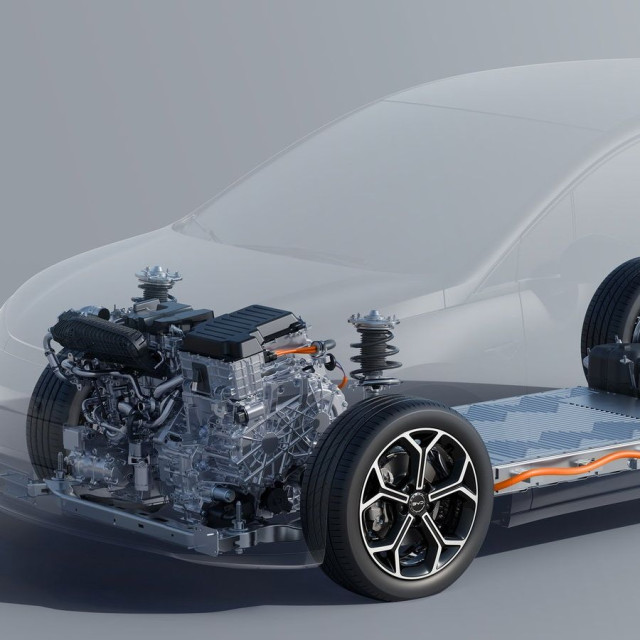 BYD: Η νέα υβριδική τεχνολογία DM 5.0 Super Hybrid ήρθε στην Ευρώπη