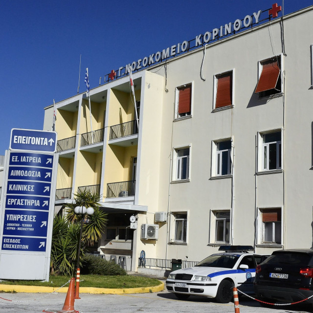 Αυτοκίνητο παρέσυρε 12χρονη στην Κόρινθο – Στο νοσοκομείο η ανήλικη