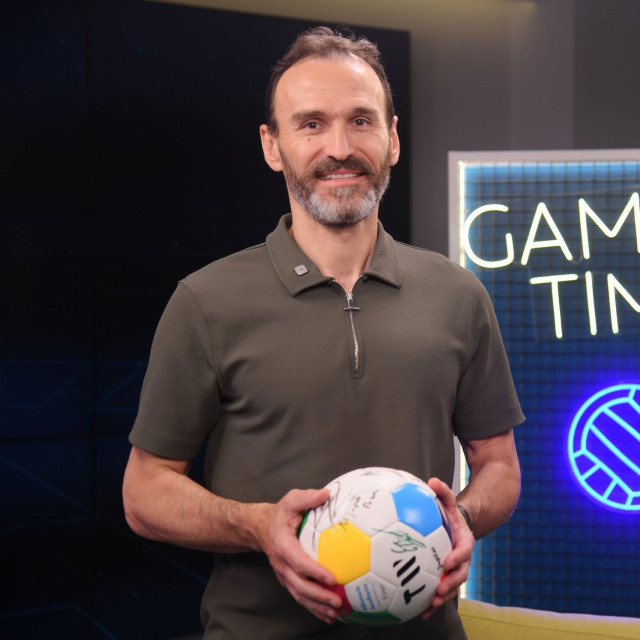 Ο Νίκος Νταμπίζας στο Allwyn Game Time: «Τα δύο φαβορί και ο πιθανός πρώτος σκόρερ του Παγκοσμίου»
