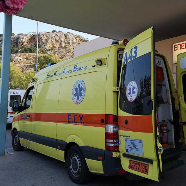 Τροχαίο με μηχανή στα Χανιά – Τραυματίστηκε ηλικιωμένος