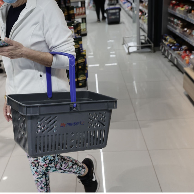  «Παγώνουν» για δύο μήνες οι τιμές σε όλα τα βασικά είδη κατανάλωσης