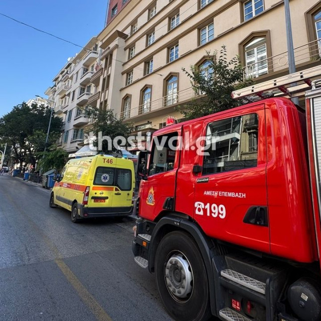 Θεσσαλονίκη: Θρίλερ με νεκρή γυναίκα σε ακάλυπτο πολυκατοικίας