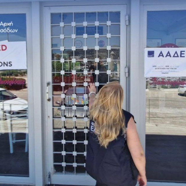 ΑΑΔΕ: Στοχευμένοι έλεγχοι στην Ανατολική Αττική – Παραβάσεις σε 1 στις 2 επιχειρήσεις