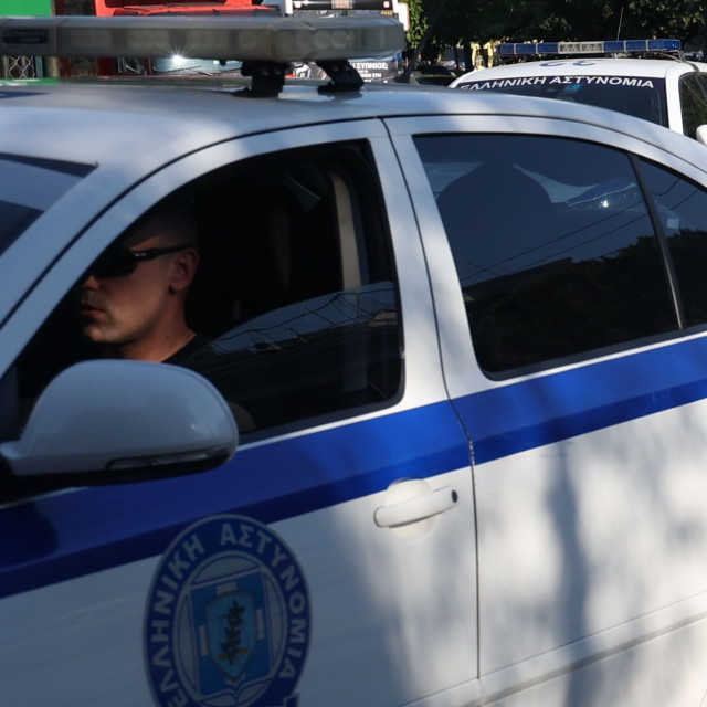 Πετράλωνα: Στην Ευελπίδων οι συλληφθέντες - Αρχικό βοήθημα 3.000 ευρώ στους ενοίκους του κτηρίου