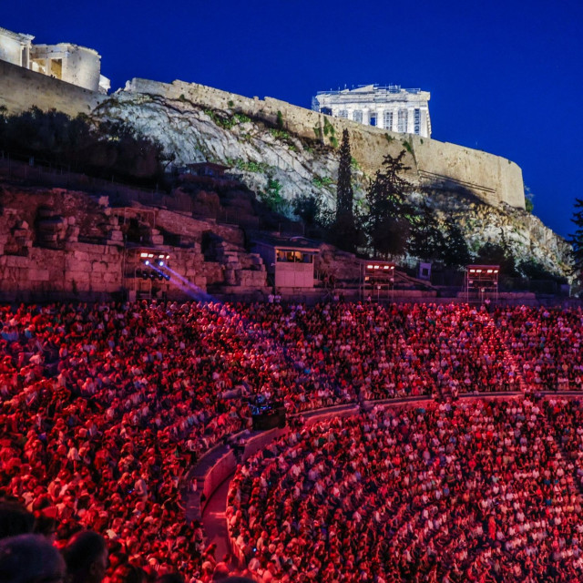 Ηρώδειο:Το τελευταίο χειροκρότημα πριν ξεκινήσει η τριετής αναστήλωση