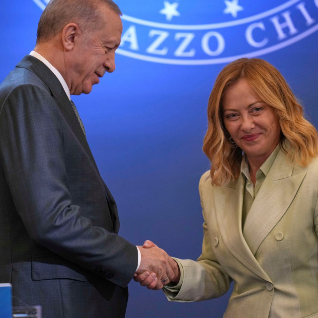 Επικοινωνία Ερντογάν και Μελόνι λίγα 24ωρα πριν από τη σύνοδο του ΝΑΤΟ, στην Τουρκία