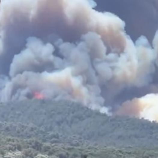 Ισπανία: Μεγάλη φωτιά κοντά στο τουριστικό θέρετρο Κόστα Μπράβα