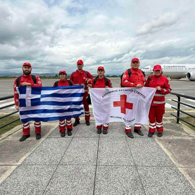 Συγκινεί το μήνυμα του πιλότου που μετέφερε την αποστολή του ΕΕΣ στη Βενεζουέλα